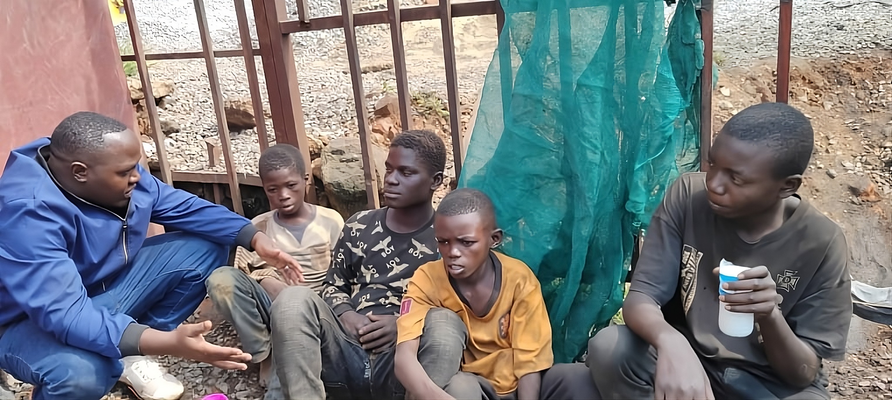 Children in Uganda community